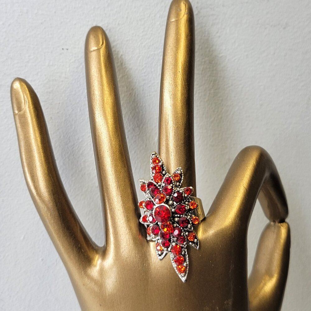 Red Rhinestone Adjustable Ring - Picture 2 of 7